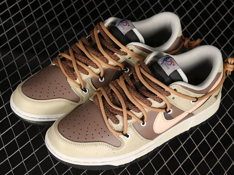 All categories Nk SB Dunk series Nk SB Dunk Low low-top sneakers F version Nk Dunk Low strap deconstruction SB smashed backboard fashion casual sneakers DD3363-002